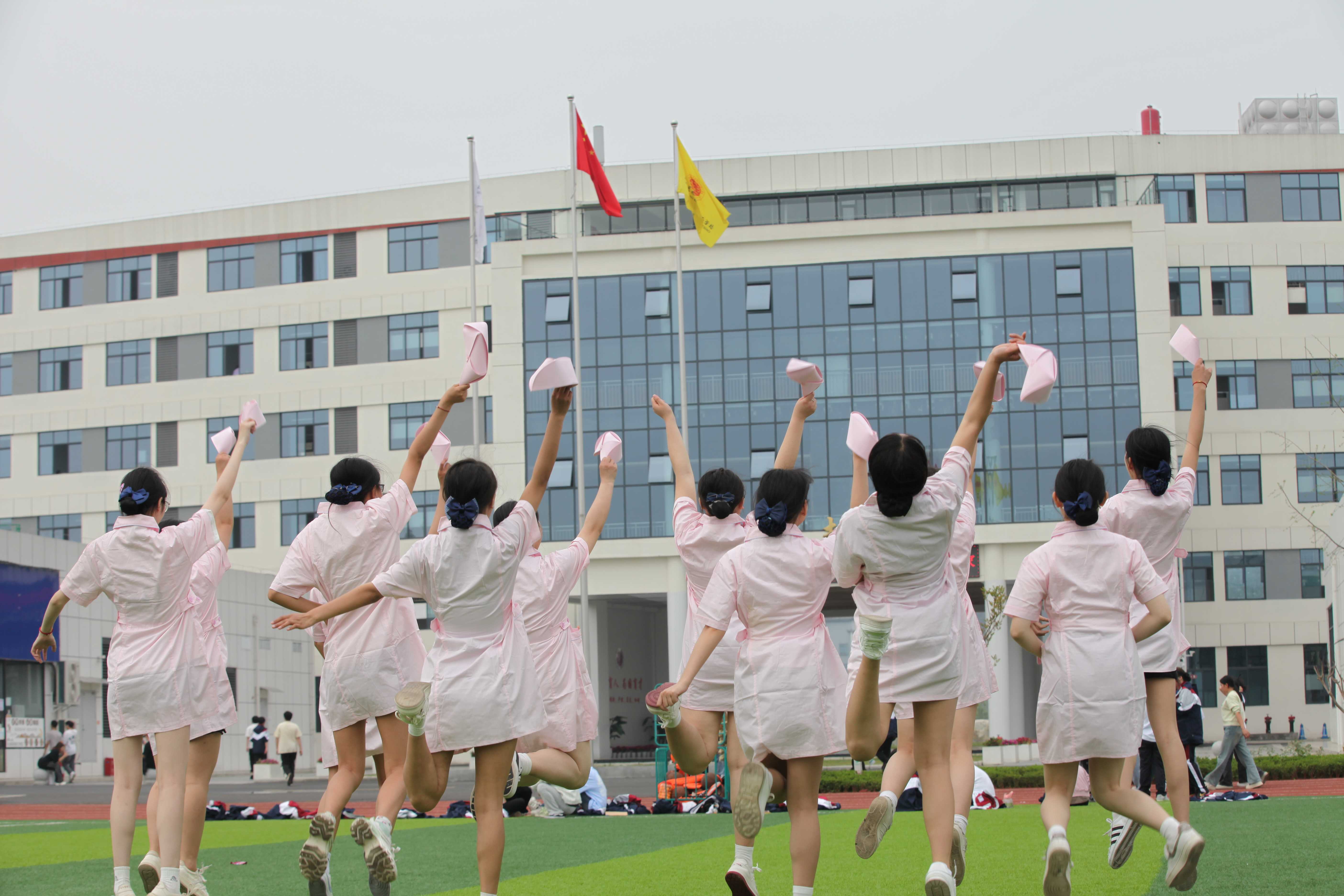 乐山医科校学生风采 - 第5张