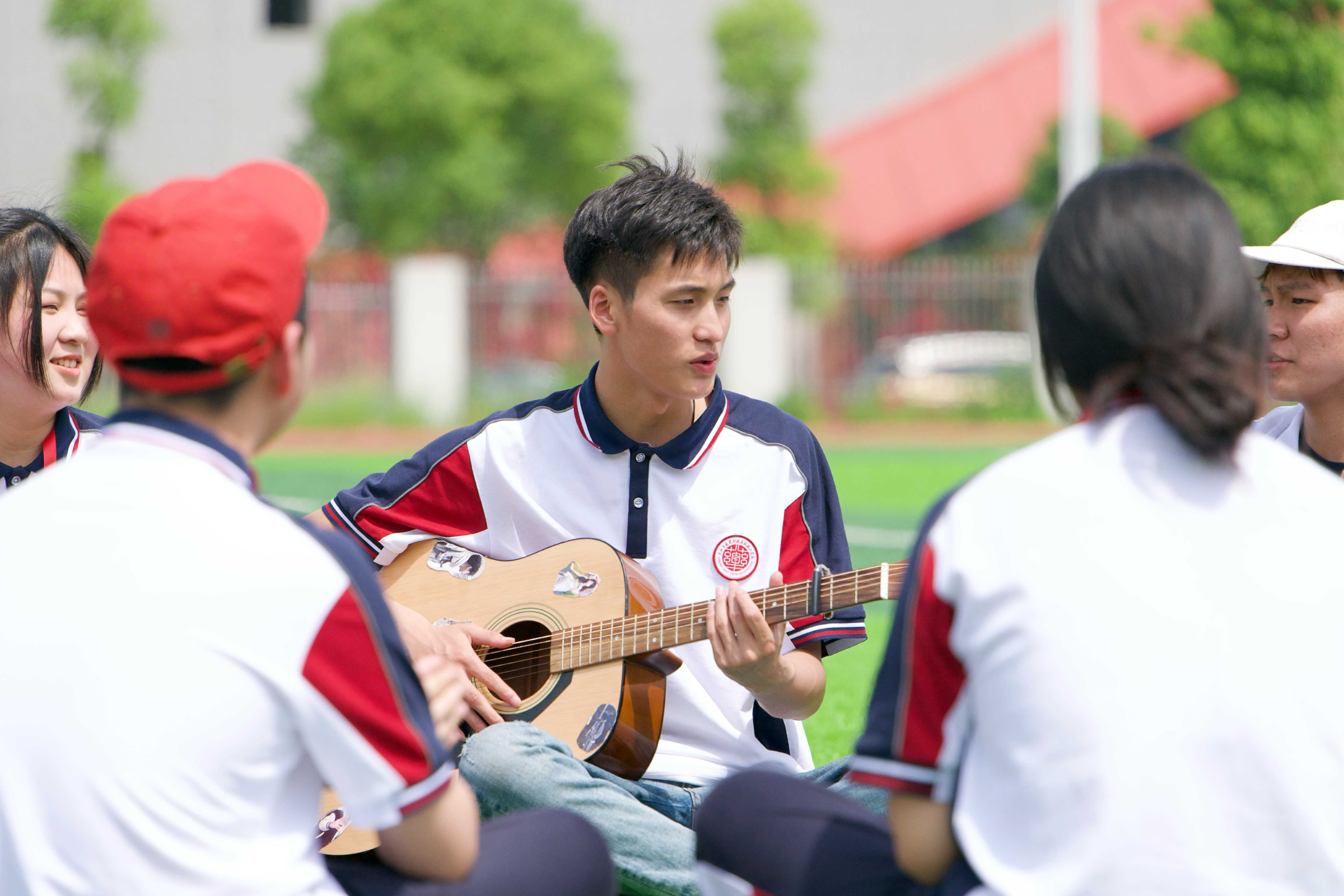 乐山医科校学生风采